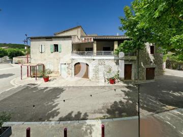 Vente Maison 5 pièces 118 m2 Vogue