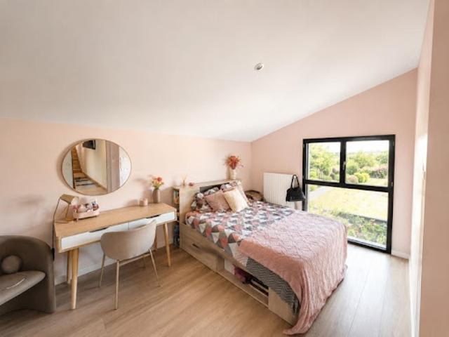 Vente Maison 5 pièces 118 m2 Vourles