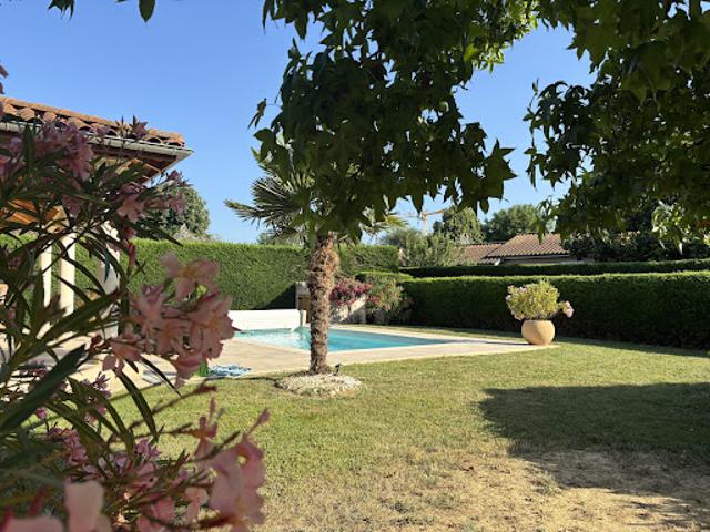 Vente Maison 5 pièces 118.03 m2 Villeneuve