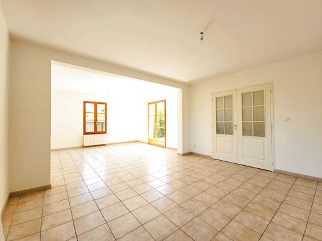 Vente Maison 5 pièces 118.61 m2 Les Noës près Troyes