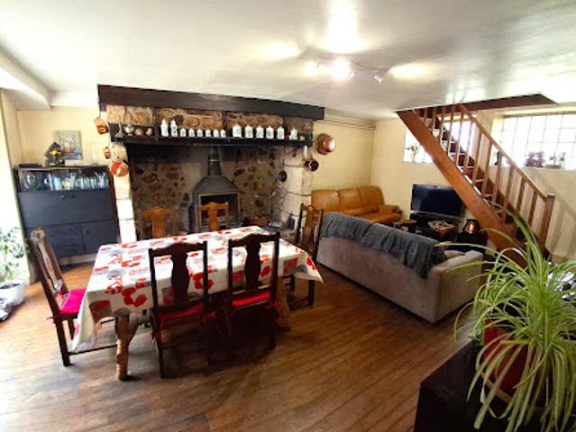 Vente Maison 5 pièces 119 m2 Arpajon sur Cère