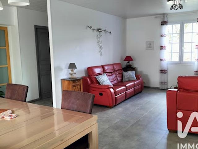 Vente Maison 5 pièces 119 m2 Essarts en Bocage