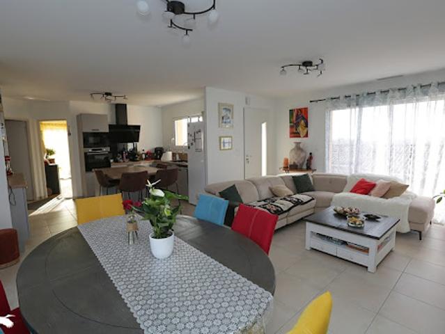 Vente Maison 5 pièces 119 m2 Le Pian sur Garonne