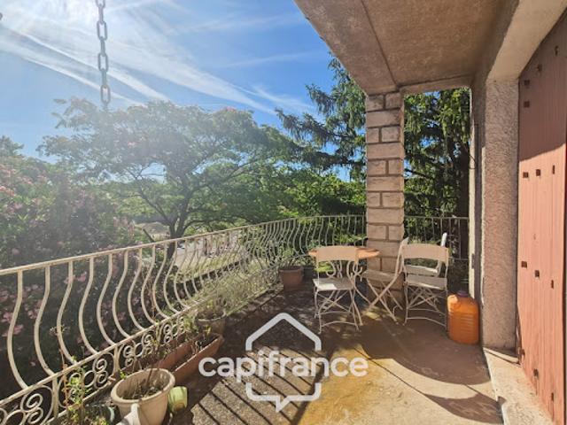 Vente Maison 5 pièces 119 m2 Saint Geniès de Comolas