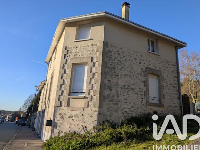 Vente Maison 5 pièces 119 m2 Saint Sulpice Laurière
