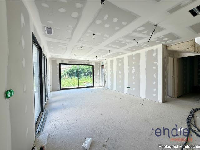 VENTE: Maison 5 pièces 119 m² à SAINT GENIES BELLEVUE