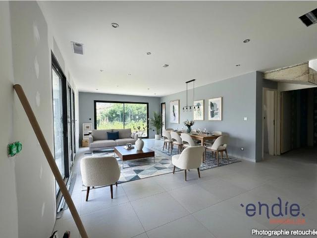 VENTE: Maison 5 pièces 119 m² à SAINT GENIES BELLEVUE