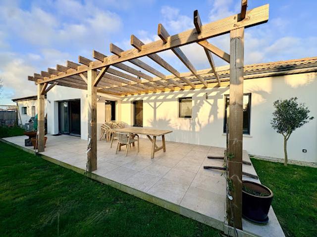 Vente Maison 5 pièces 119.09 m2 Saint Père en Retz