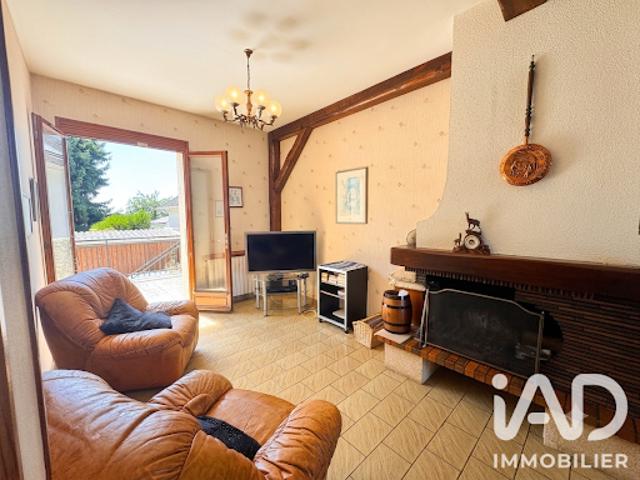 Vente Maison 5 pièces 110 m2 Mandres les Roses
