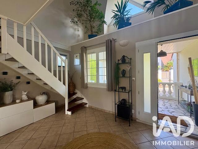 Vente Maison 5 pièces 110 m2 Marolles en Brie