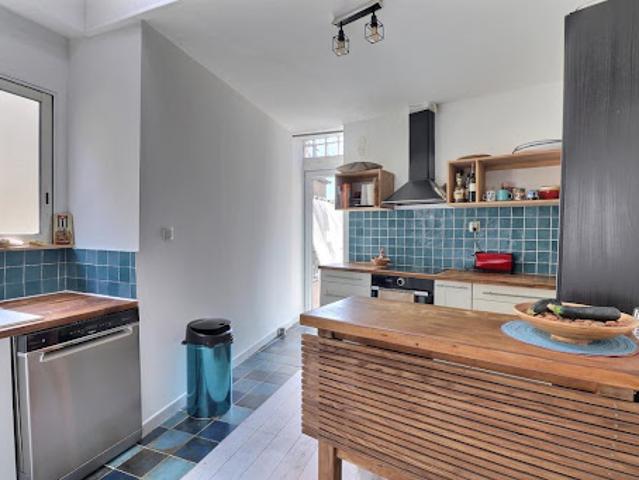 Vente Maison 5 pièces 110 m2 Marseille 16ème