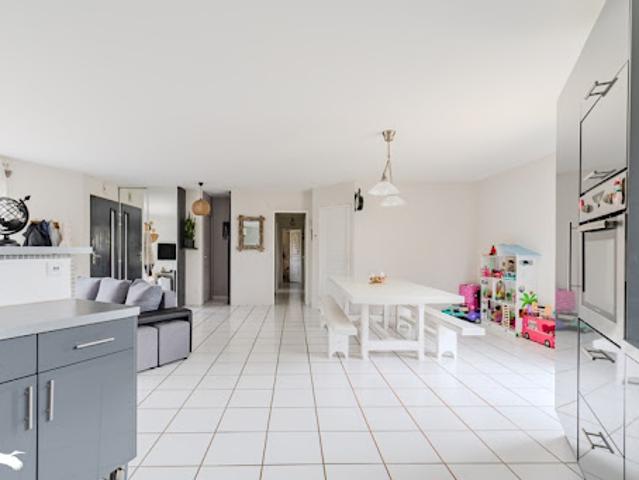 Vente Maison 5 pièces 110 m2 Mauriac
