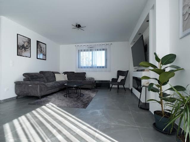 Vente Maison 5 pièces 110 m2 Offranville
