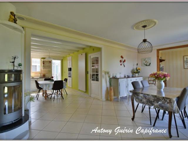 Vente Maison 5 pièces 110 m2 Les Herbiers