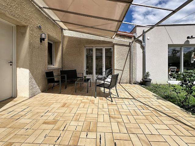Vente Maison 5 pièces 110 m2 Bourg les valence