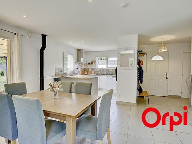 Vente Maison 5 pièces 110 m2 Cailloux sur Fontaines
