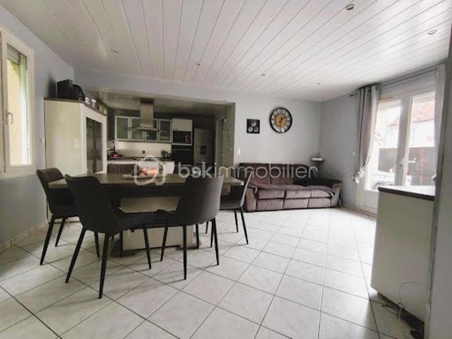 Vente Maison 5 pièces 110 m2 Claye Souilly