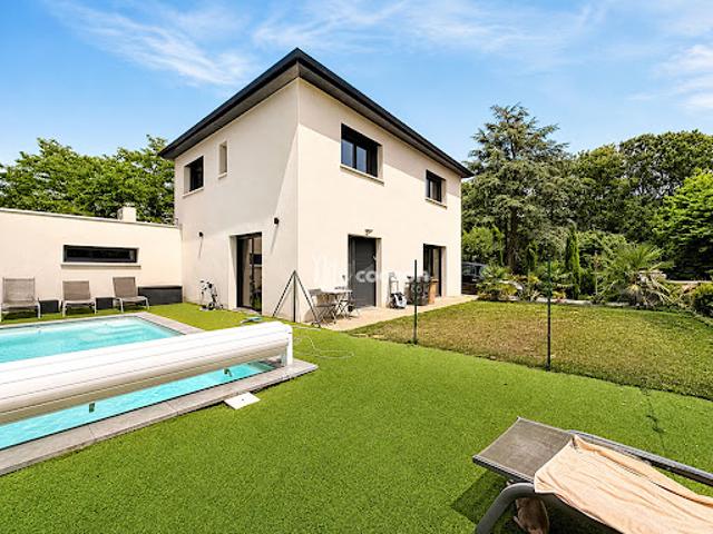 Vente Maison 5 pièces 110 m2 Collonges au Mont d'Or