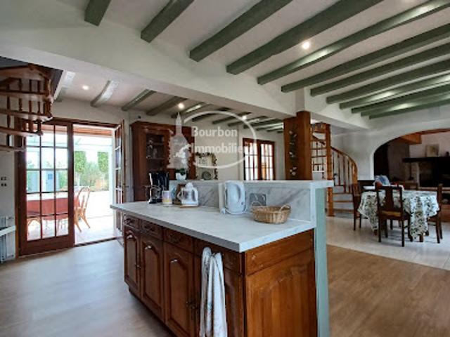 Vente Maison 5 pièces 102 m2 Cronat