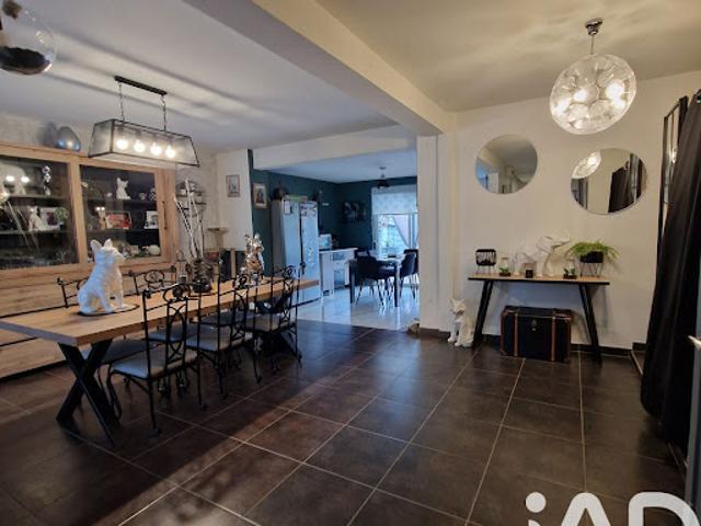 Vente Maison 5 pièces 110 m2 Douchy les Mines