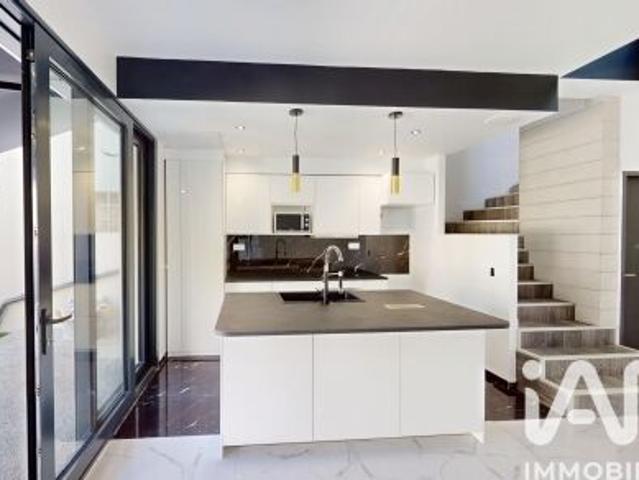 Vente Maison 5 pièces 110 m2 Drancy