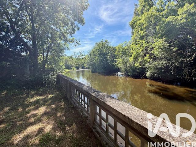Vente Maison 5 pièces 110 m2 Ebreuil
