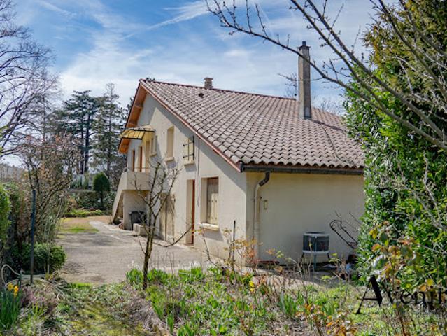 Vente Maison 5 pièces 110 m2 Ecully