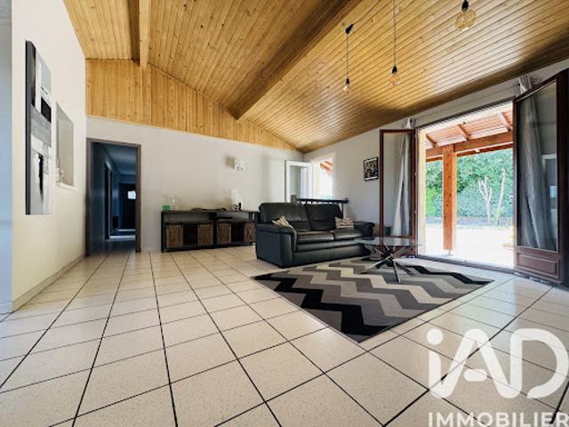 Vente Maison 5 pièces 110 m2 Escatalens