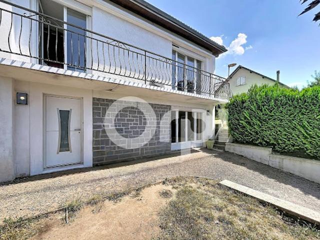 Vente Maison 5 pièces 110 m2 Favars