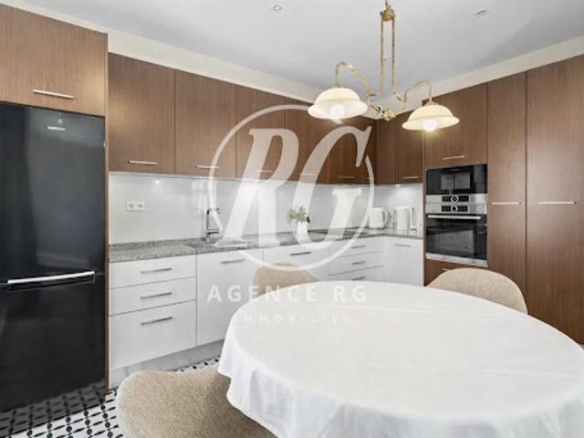 Vente Maison 5 pièces 110 m2 Garches