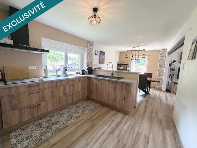 Vente Maison 5 pièces 110 m2 Hottviller