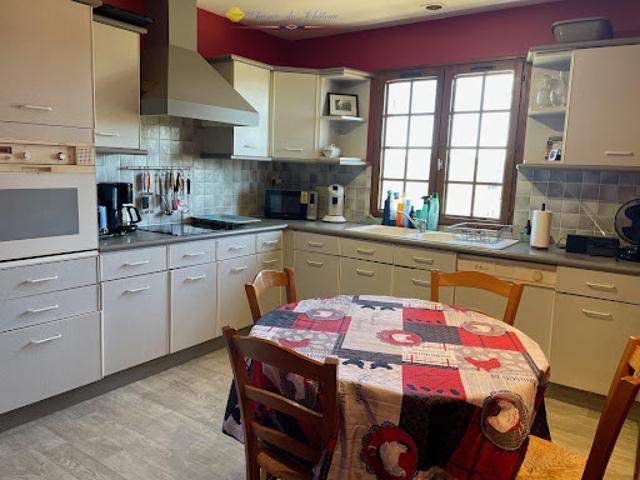 Vente Maison 5 pièces 110 m2 La Clayette