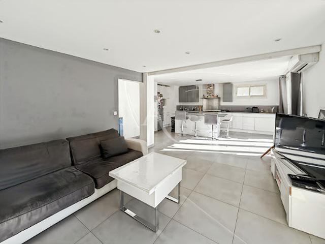 Vente Maison 5 pièces 105.8 m2 Le Cannet