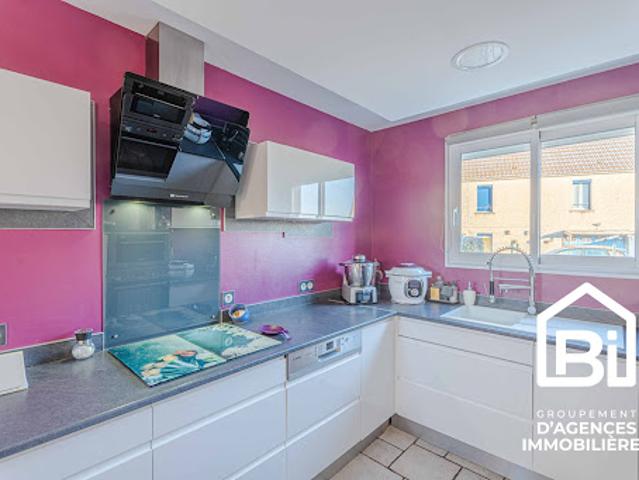 Vente Maison 5 pièces 110 m2 Le Castelet