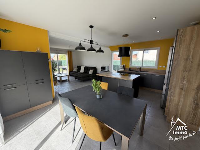 Vente Maison 5 pièces 110 m2 Loyettes