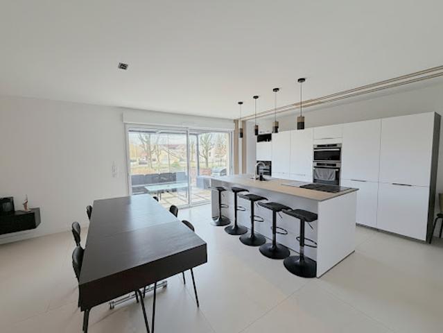 Vente Maison 5 pièces 110 m2 Prenois