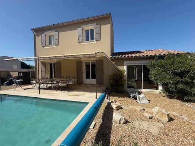 Vente Maison 5 pièces 105 m2 Robion