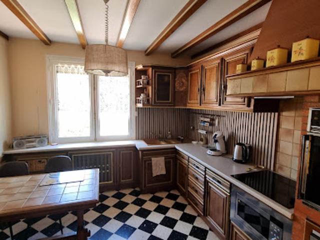 Vente Maison 5 pièces 110 m2 Saint Martial de Valette