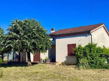 Vente Maison 5 pièces 110 m2 Saint Etienne de Fontbellon