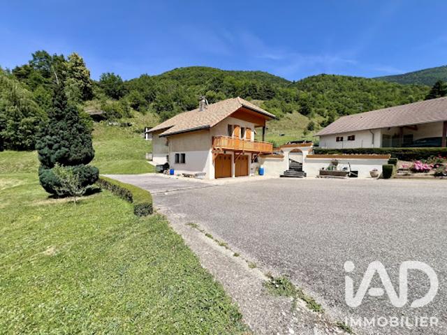 Vente Maison 5 pièces 110 m2 Saint Georges de Commiers