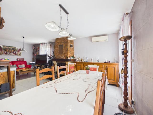 Vente Maison 5 pièces 110 m2 Saint Genès de Blaye