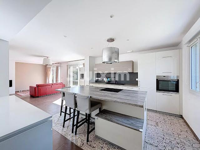 Vente Maison 5 pièces 110 m2 Saint Genis Pouilly