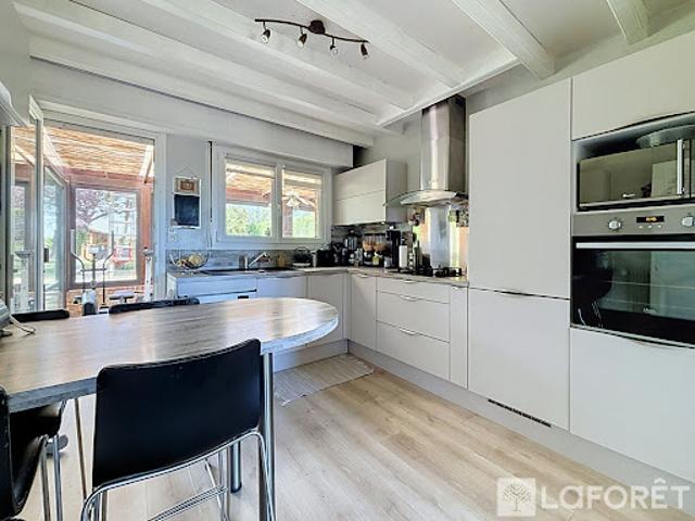 Vente Maison 5 pièces 110 m2 Sercus