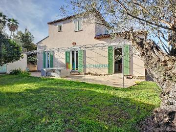 Vente Maison 5 pièces 110.26 m2 Antibes