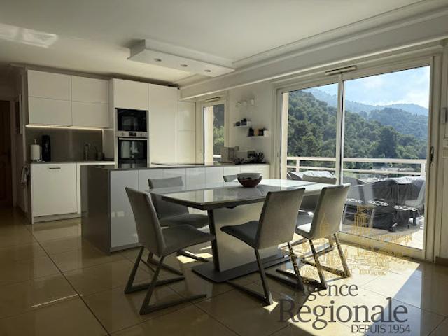 Vente Maison 5 pièces 110.68 m2 Eze