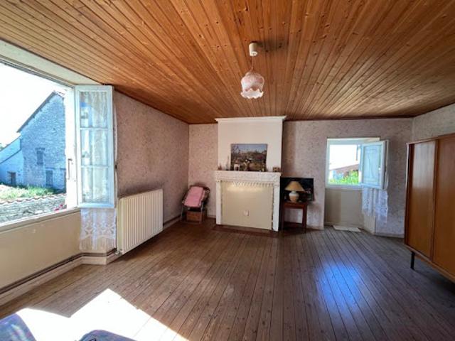Vente Maison 5 pièces 111 m2 Rouillac