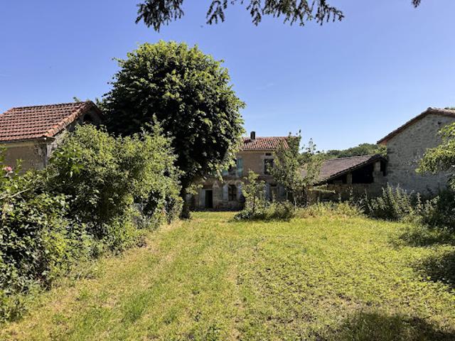 Vente Maison 5 pièces 111 m2 Chadurie