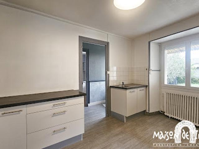 Vente Maison 5 pièces 111 m2 Châteaubernard