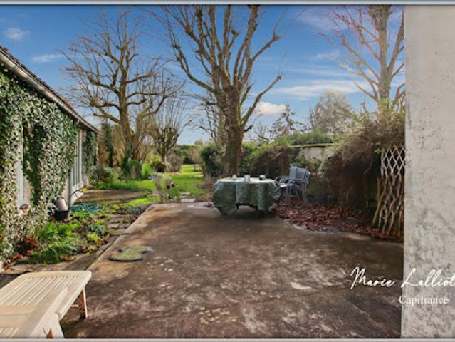 Vente Maison 5 pièces 111 m2 Courcelles