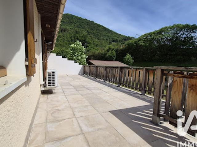 Vente Maison 5 pièces 111 m2 Jarrie